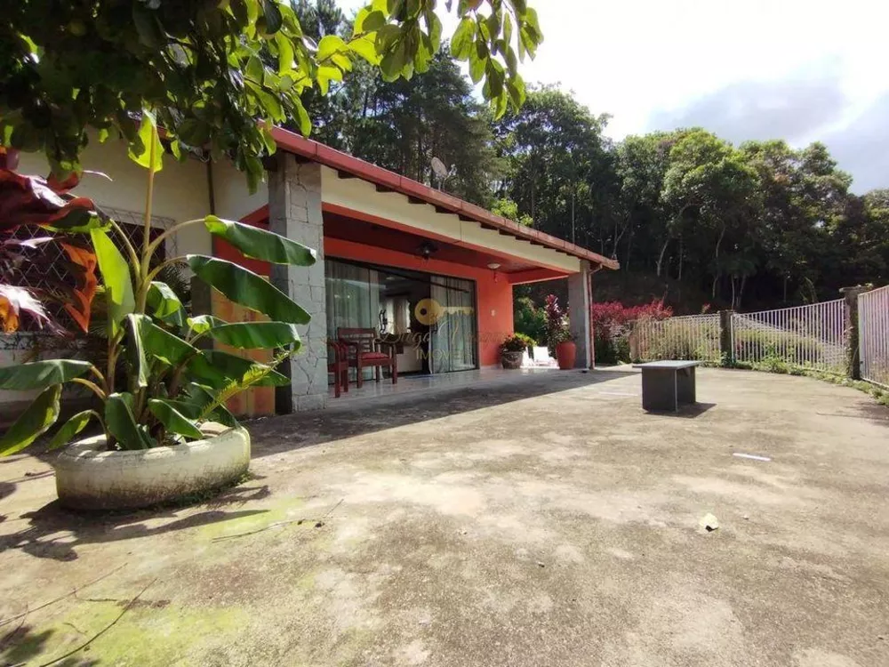 Casa, 3 quartos, 124 m² - Foto 1