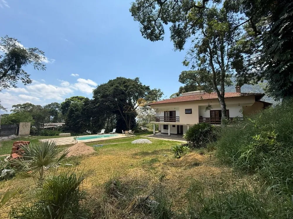 Casa, 5 quartos, 266 m² - Foto 2