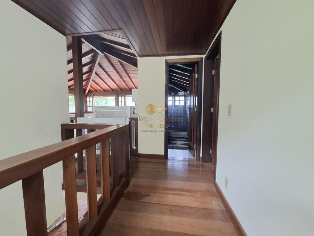 Casa à venda com 3 quartos, 2485m² - Foto 6