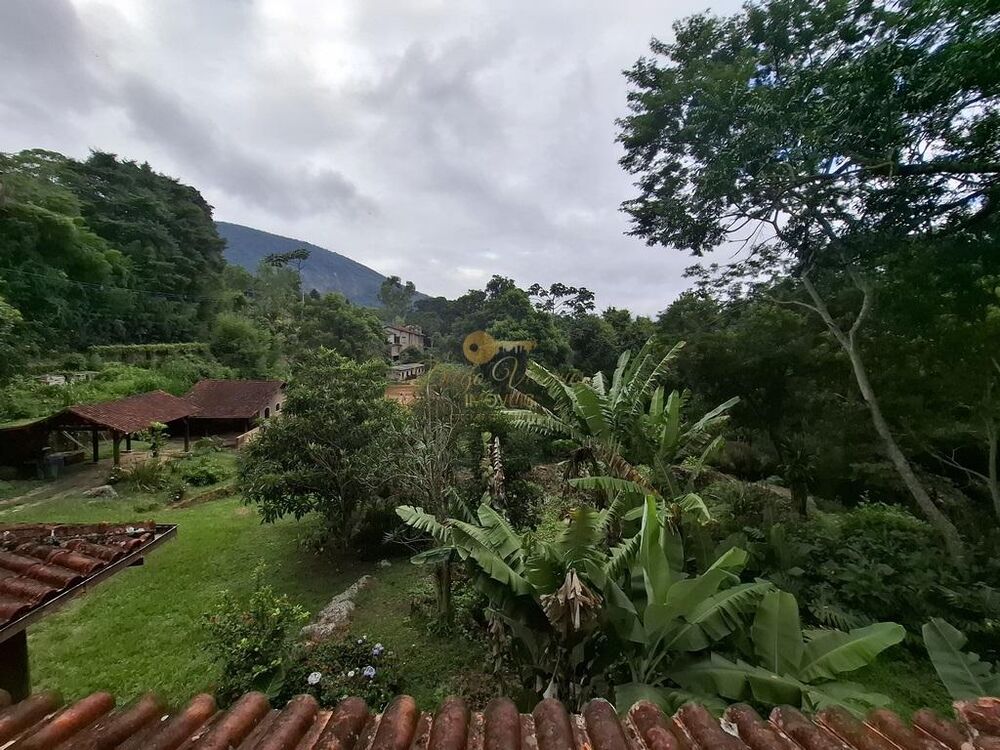 Casa à venda com 3 quartos, 2485m² - Foto 7