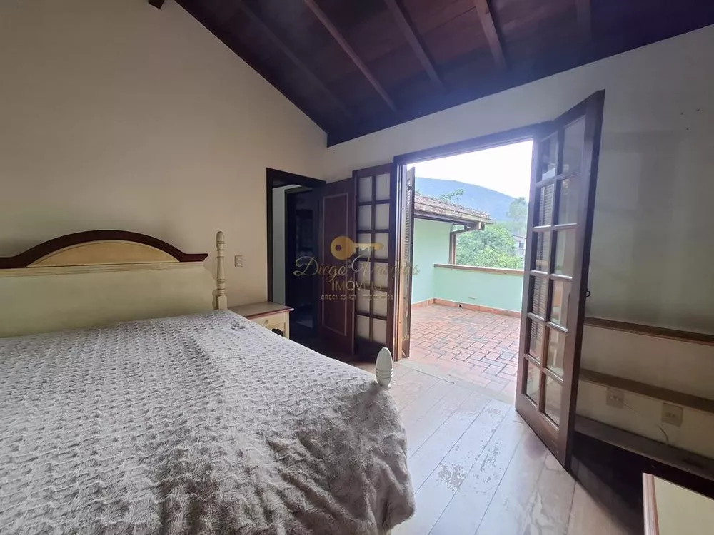 Casa, 3 quartos, 2485 m² - Foto 33