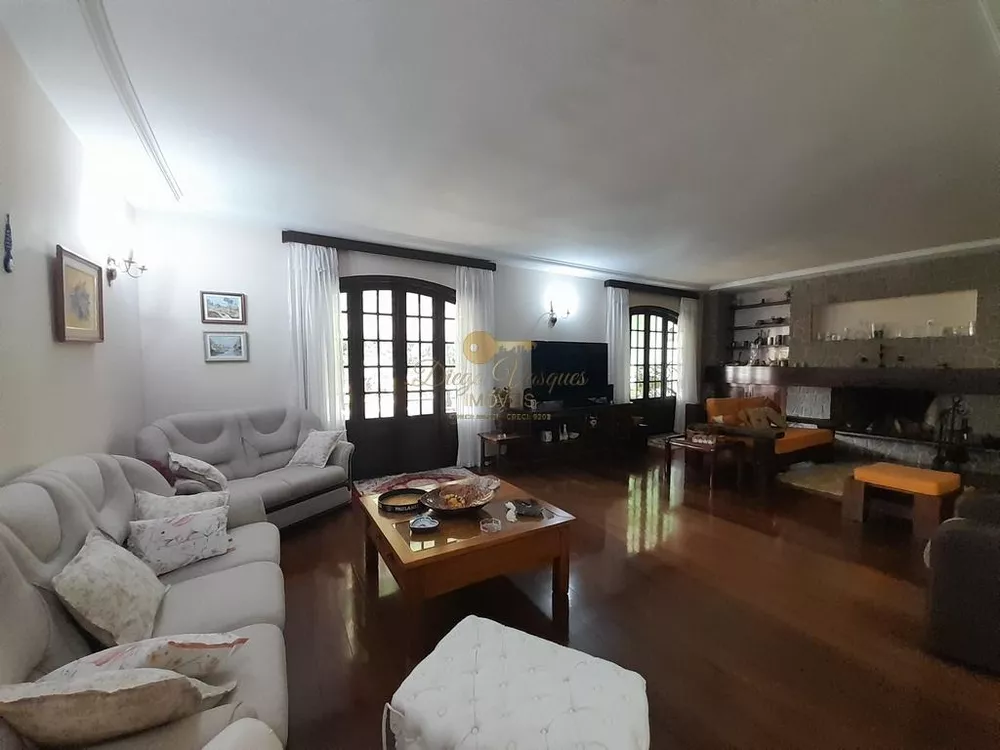 Casa à venda com 3 quartos, 377m² - Foto 3