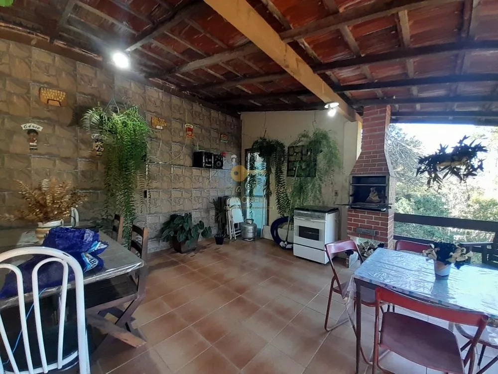 Casa, 2 quartos, 1356 m² - Foto 1