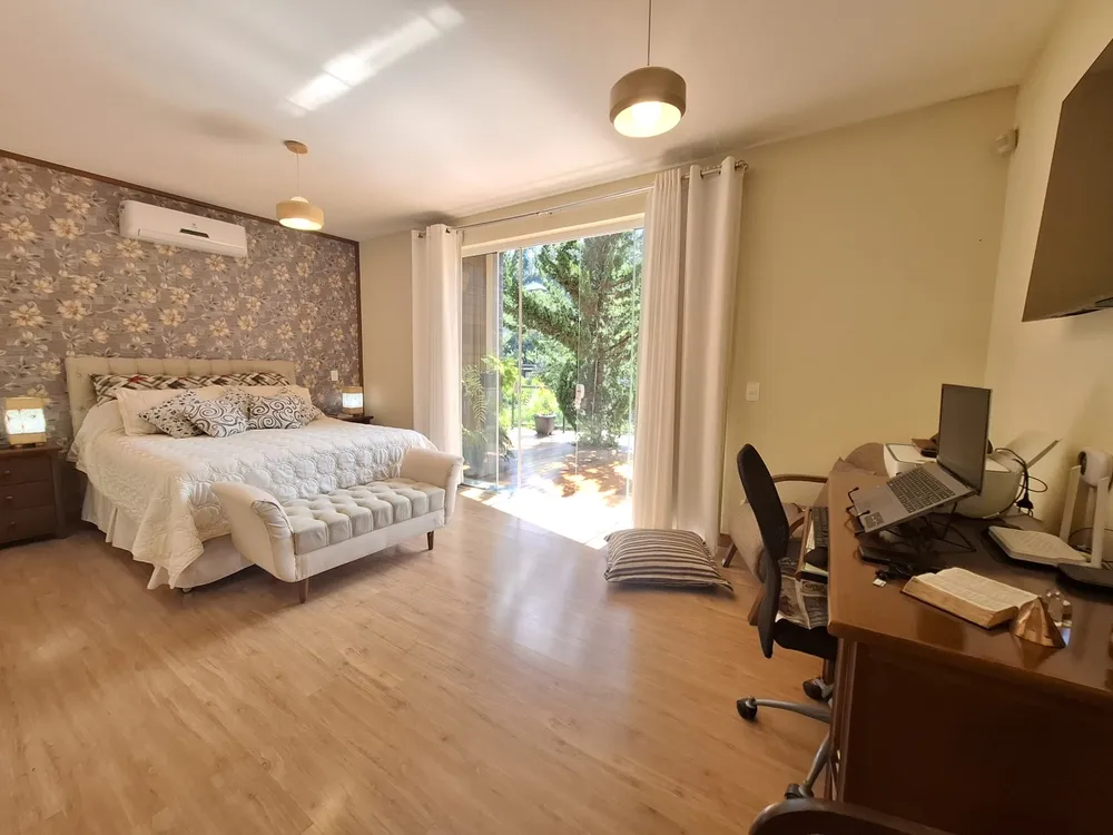 Casa, 4 quartos, 1787 m² - Foto 14