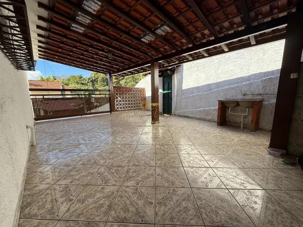Casa, 5 quartos - Foto 1