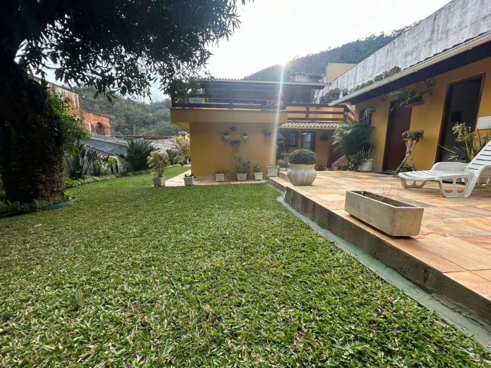 Casa, 4 quartos, 240 m² - Foto 9