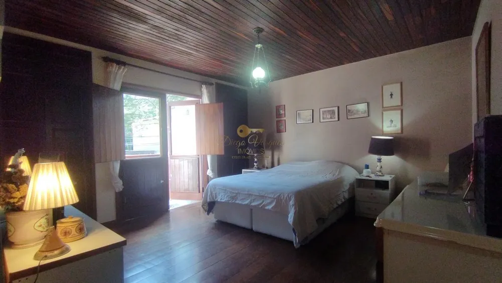 Casa, 4 quartos, 244 m² - Foto 12