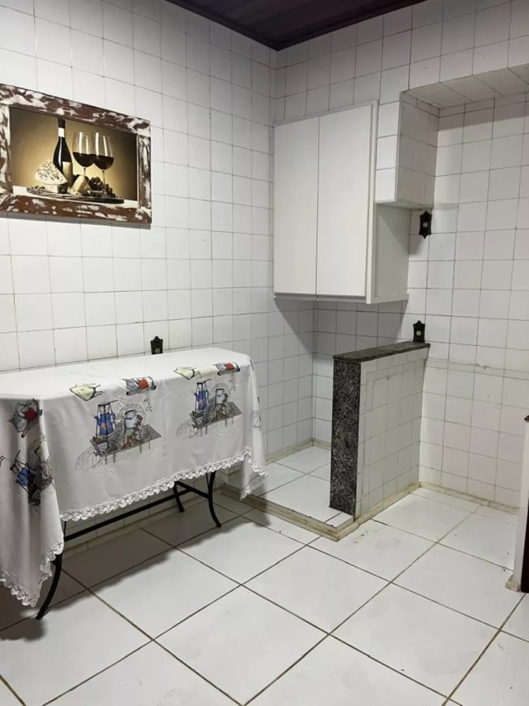 Casa, 5 quartos, 630 m² - Foto 3