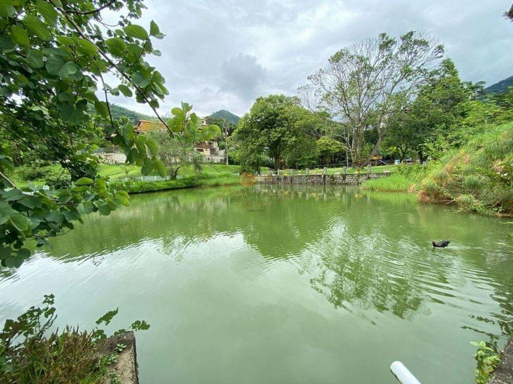 Casa de Condomínio à venda com 3 quartos, 405m² - Foto 8