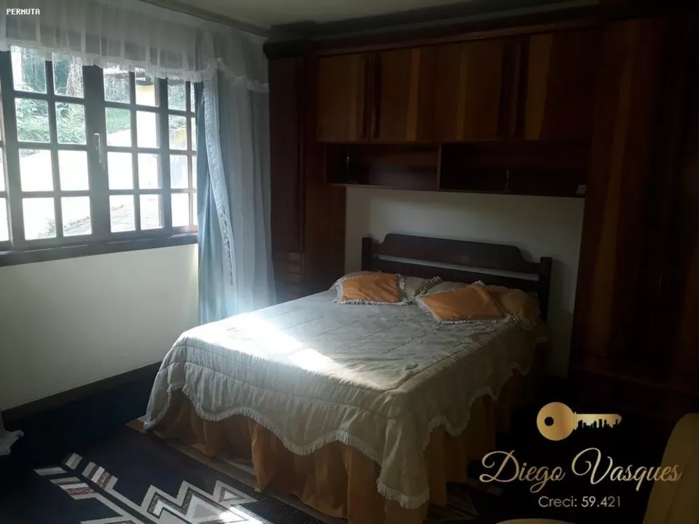 Casa, 3 quartos, 210 m² - Foto 11