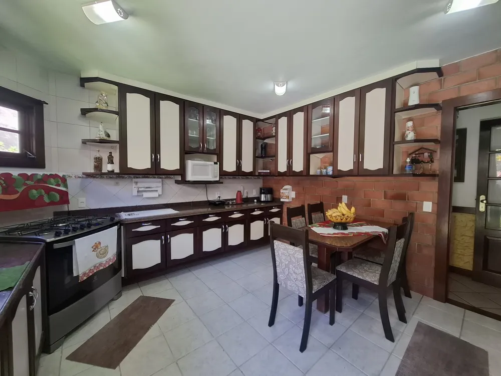 Casa, 6 quartos, 2787 m² - Foto 32
