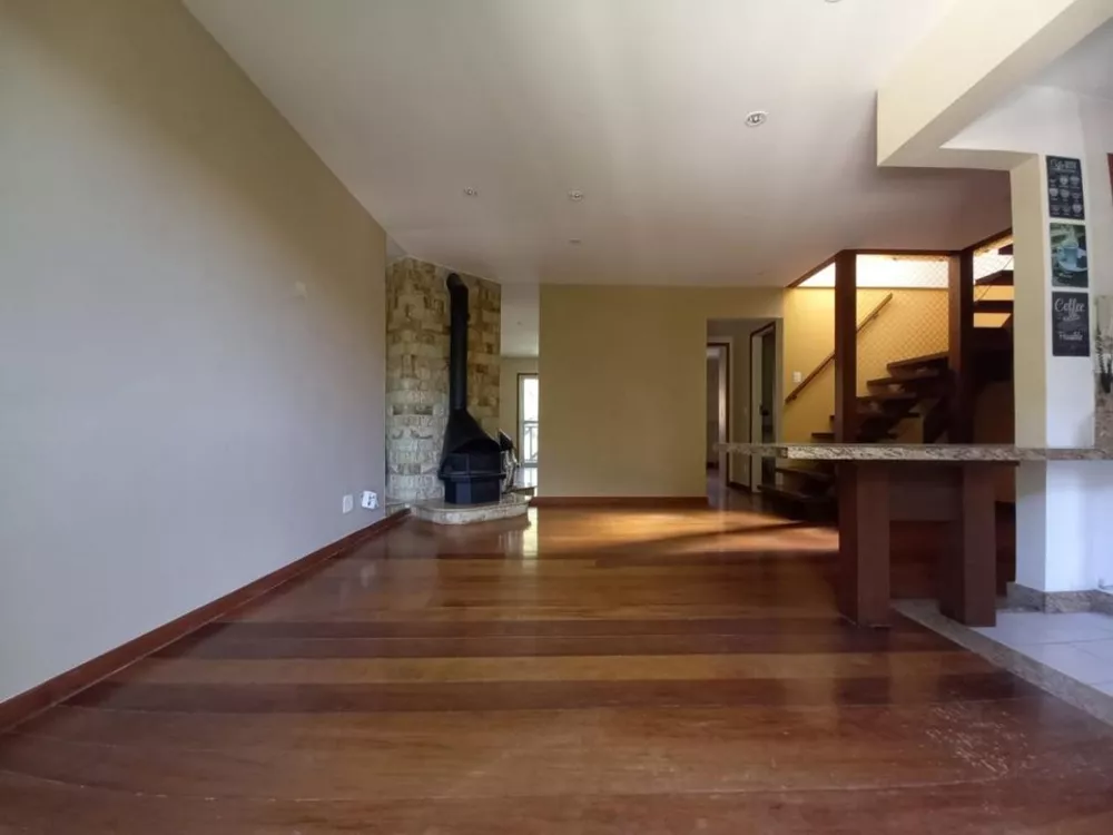 Apartamento, 3 quartos, 140 m² - Foto 2