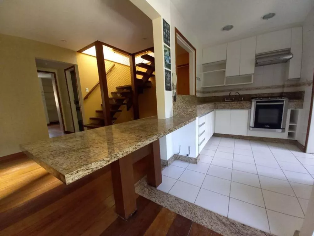 Apartamento, 3 quartos, 140 m² - Foto 12