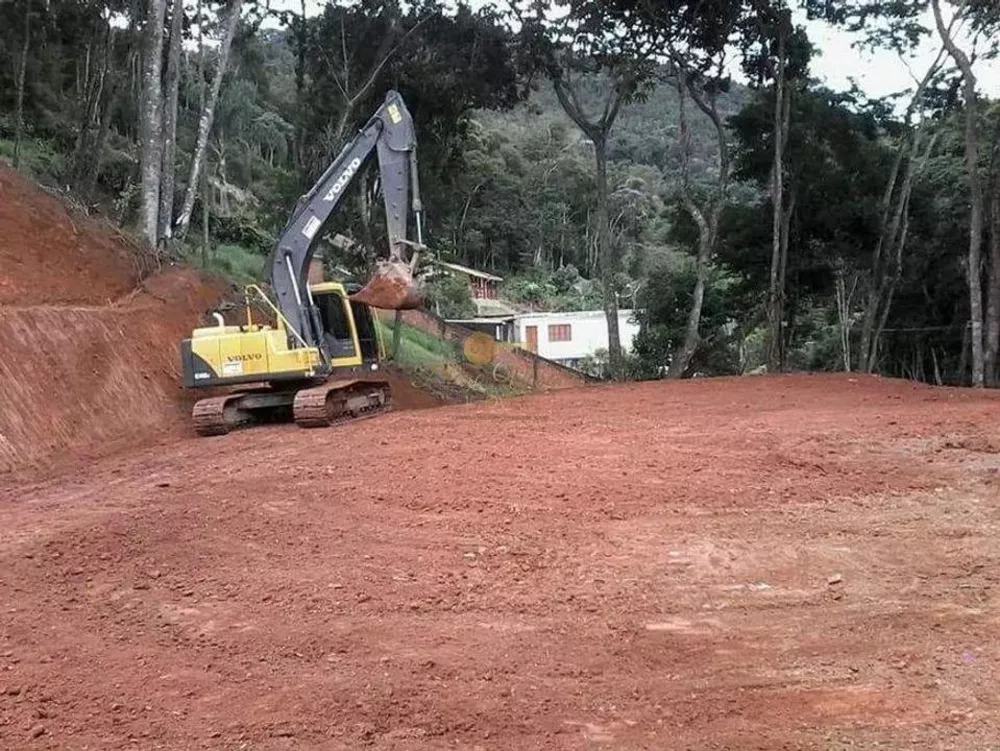 Terreno, 2400 m² - Foto 1