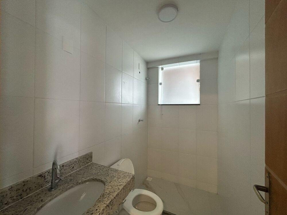 Casa de Condomínio à venda com 3 quartos, 133m² - Foto 2