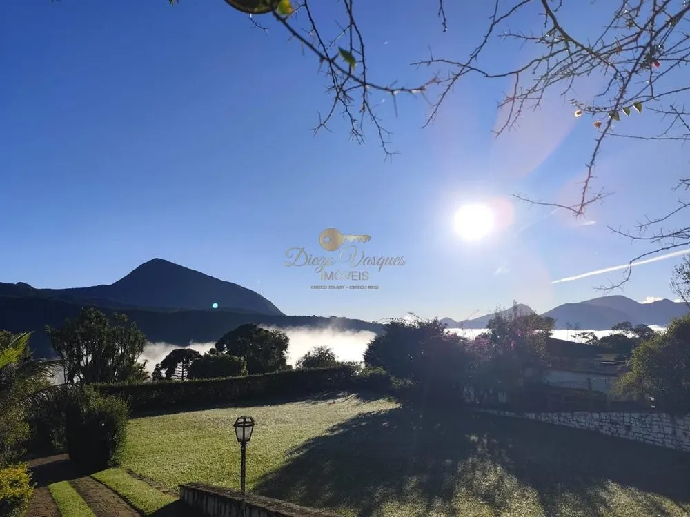 Casa, 6 quartos, 3440 m² - Foto 1