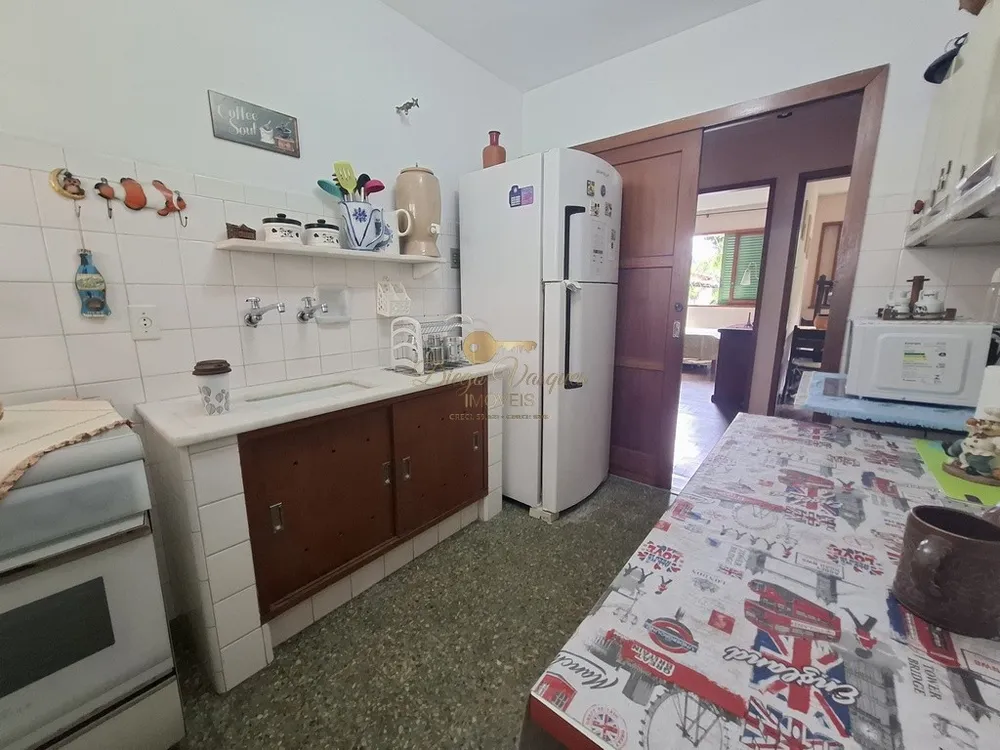 Casa, 3 quartos, 235 m² - Foto 13