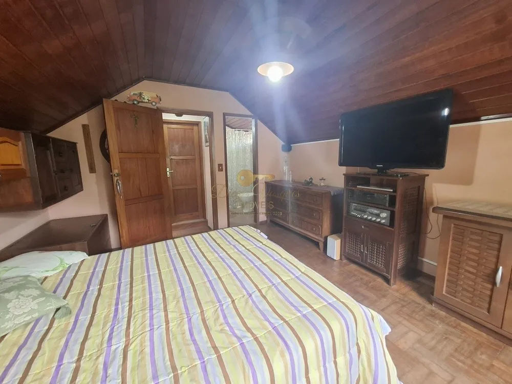 Casa, 3 quartos, 235 m² - Foto 15