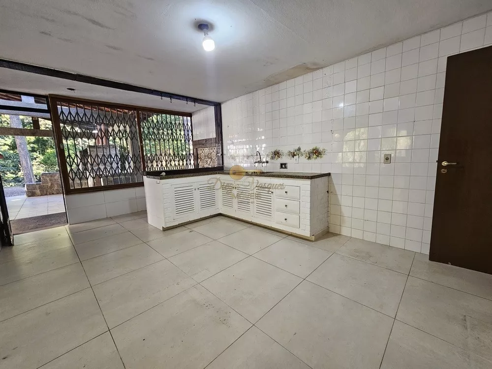 Casa, 3 quartos, 253 m² - Foto 30
