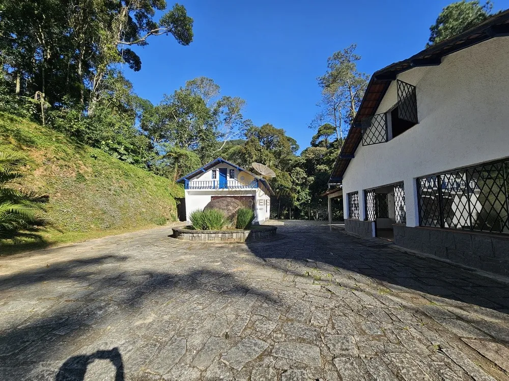 Casa, 3 quartos, 253 m² - Foto 2