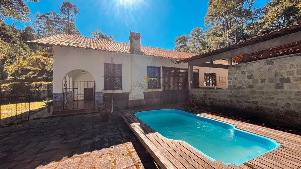 Casa, 3 quartos, 253 m² - Foto 4