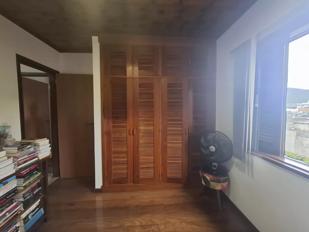 Casa, 3 quartos, 348 m² - Foto 17