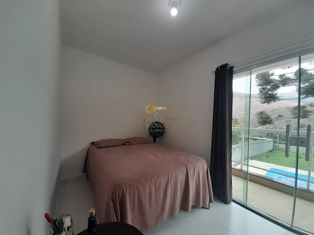 Casa, 3 quartos, 591 m² - Foto 1