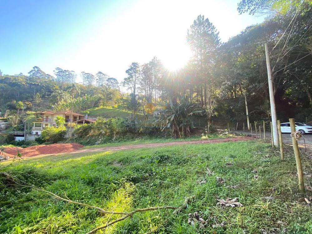 Terreno, 1600 m² - Foto 2