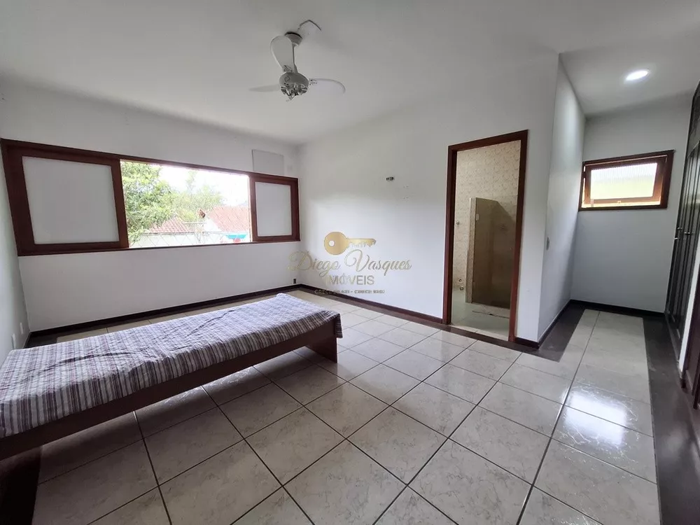 Casa, 5 quartos, 1939 m² - Foto 1