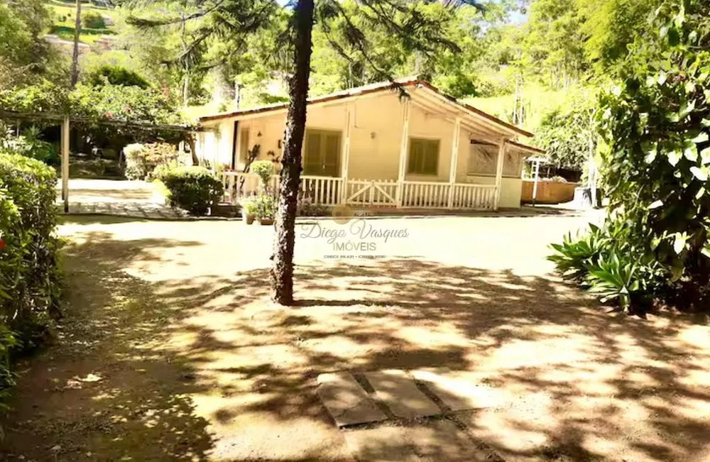 Sítio, 2 quartos, 2500 m² - Foto 1