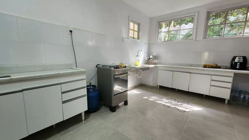 Casa, 8 quartos, 1700 m² - Foto 37
