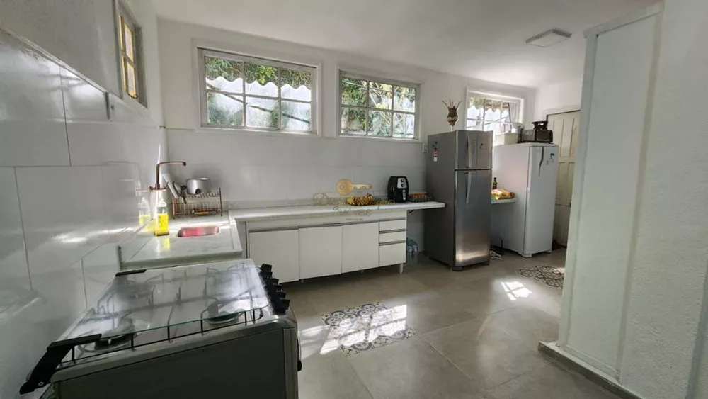 Casa, 8 quartos, 1700 m² - Foto 18