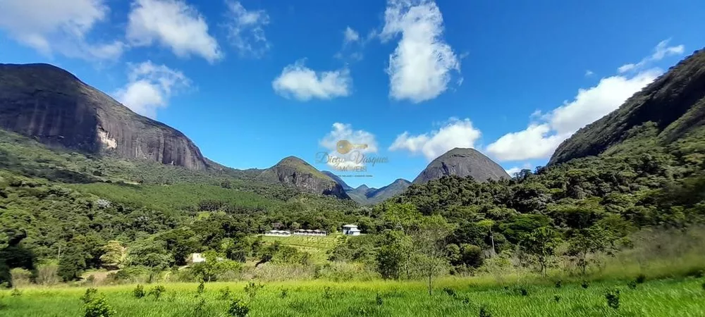 Sítio, 3 quartos, 42 hectares - Foto 1