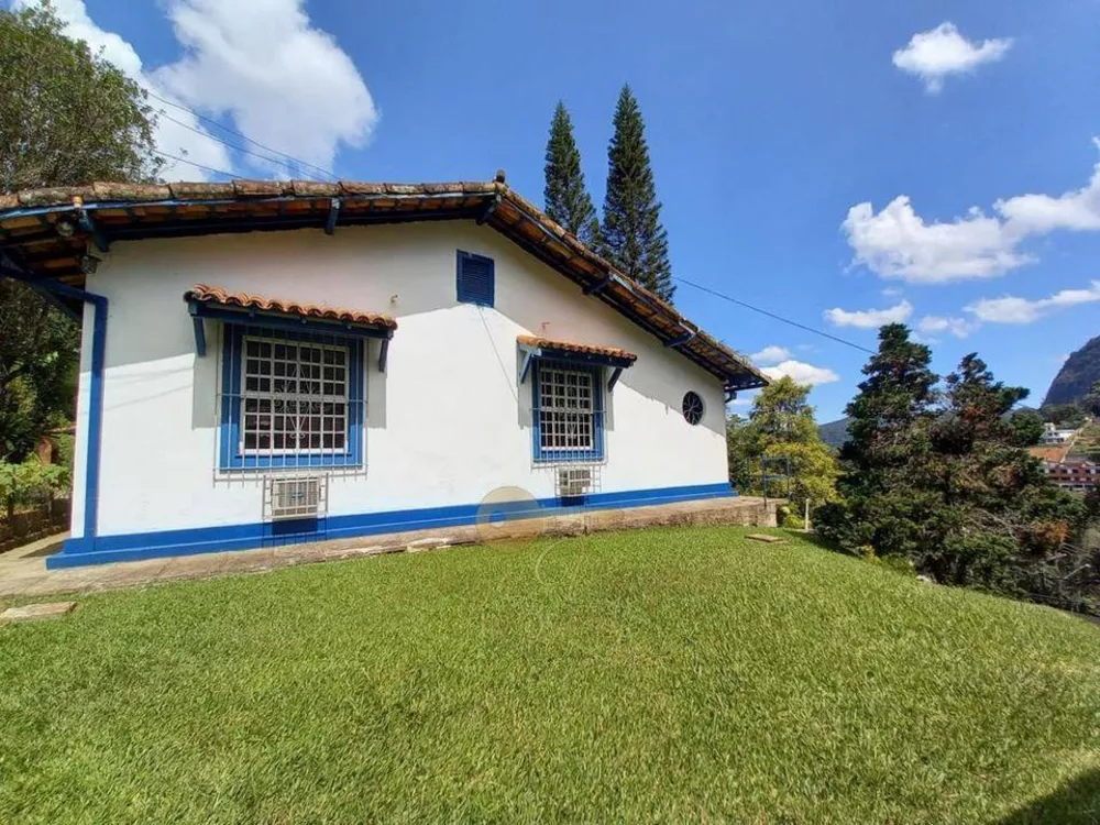 Casa à venda com 5 quartos, 1880m² - Foto 3