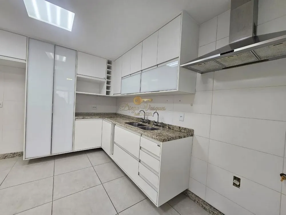 Apartamento, 4 quartos, 196 m² - Foto 11