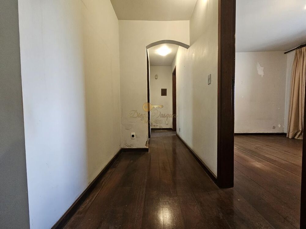 Casa à venda com 3 quartos, 90m² - Foto 7