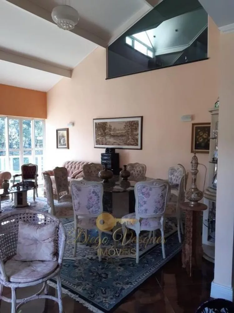 Casa, 10 quartos, 1570 m² - Foto 3