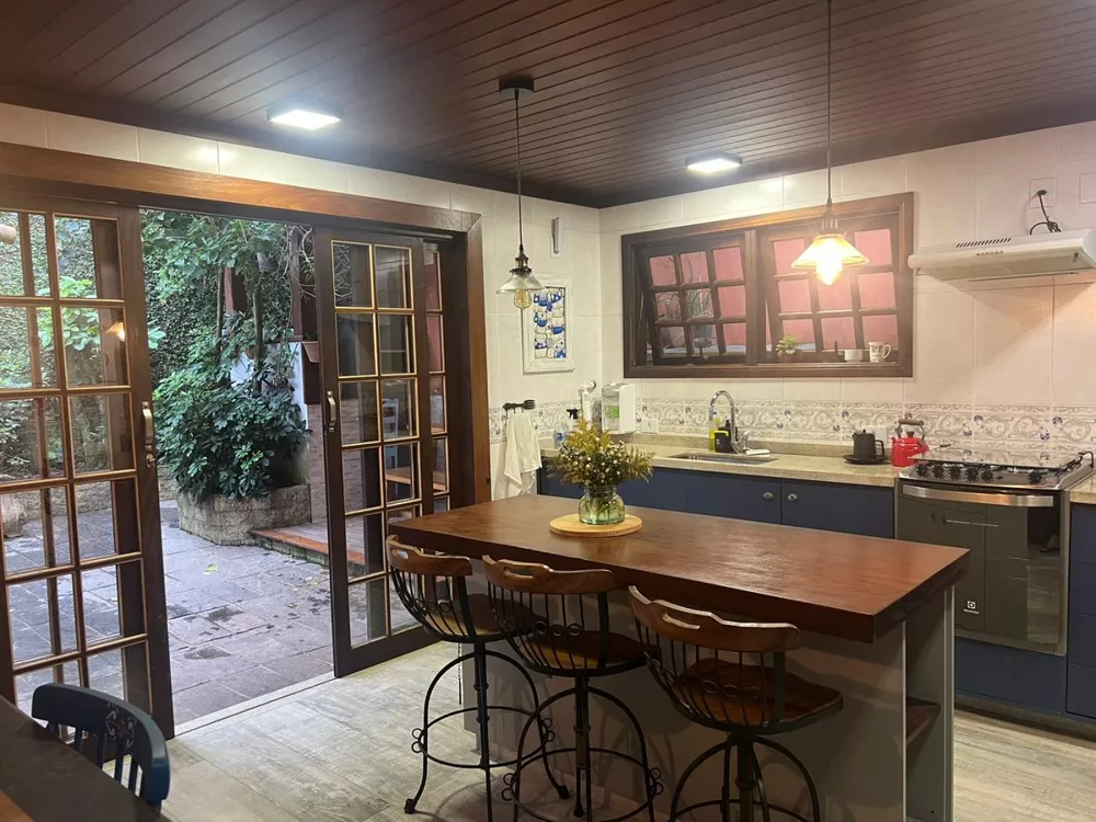 Casa, 2 quartos, 210 m² - Foto 19