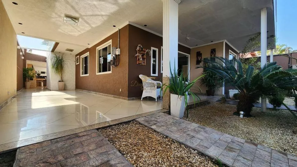 Casa, 2 quartos, 276 m² - Foto 1