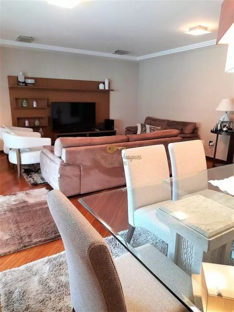 Cobertura, 3 quartos, 214 m² - Foto 2