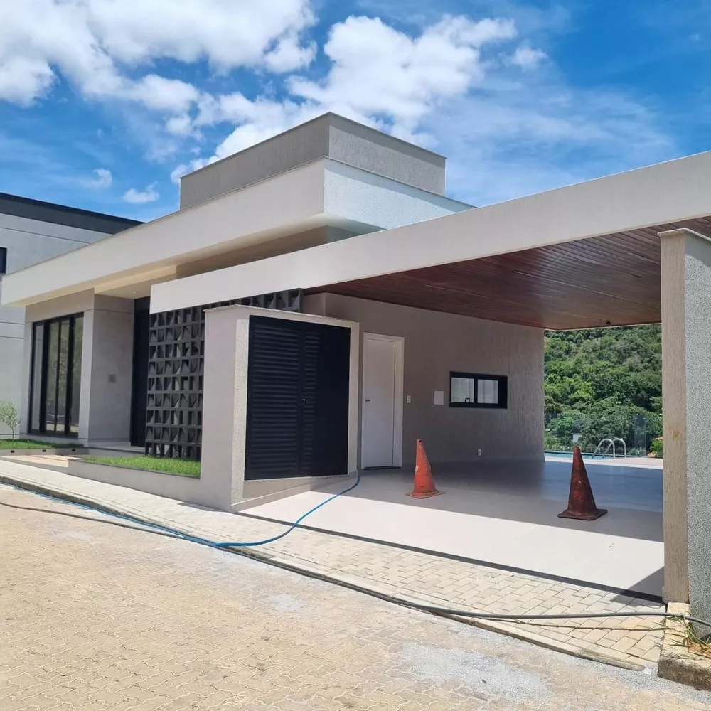 Casa de Condomínio à venda com 4 quartos, 1015m² - Foto 2