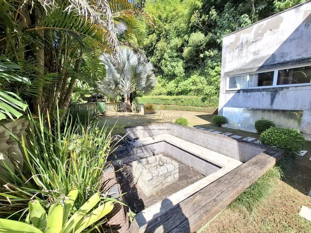 Casa, 3 quartos, 1222 m² - Foto 26
