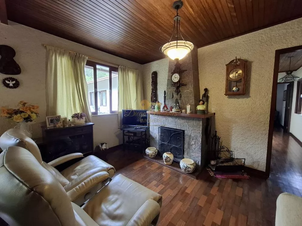 Casa, 5 quartos, 2255 m² - Foto 3