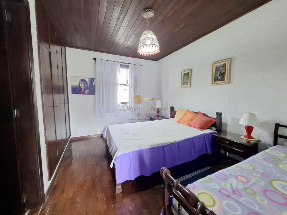 Casa, 5 quartos, 2255 m² - Foto 9