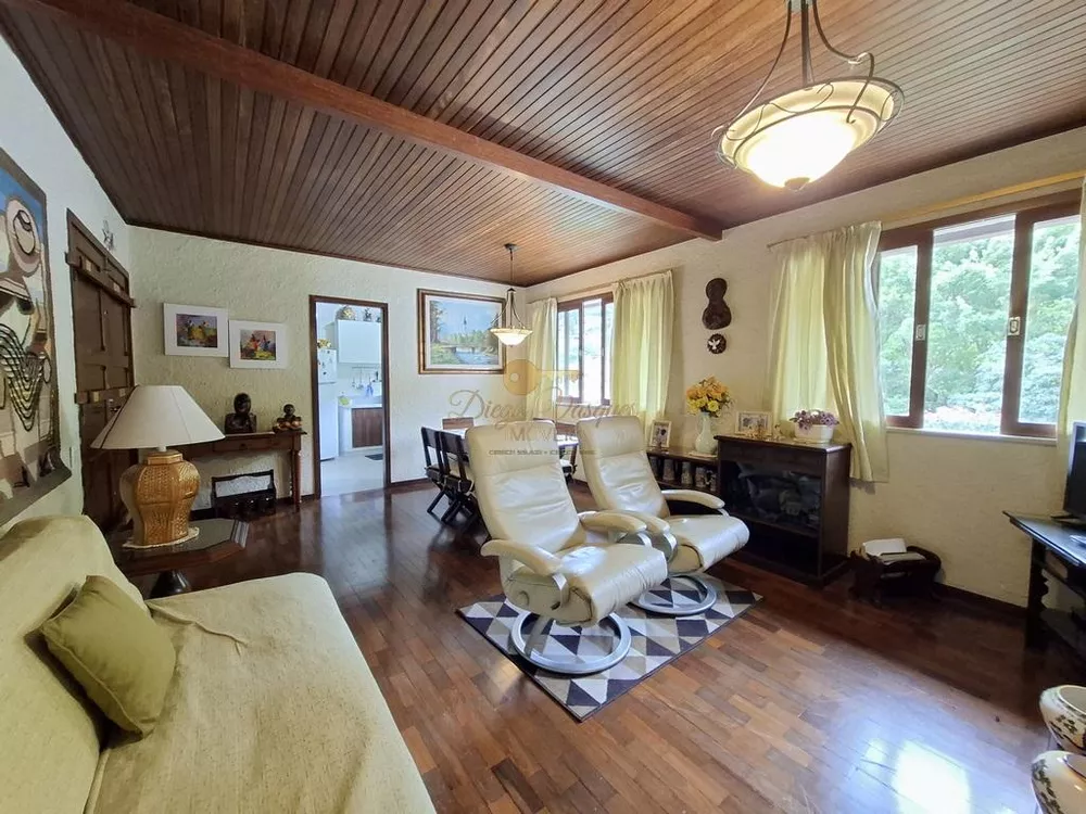 Casa, 5 quartos, 2255 m² - Foto 2