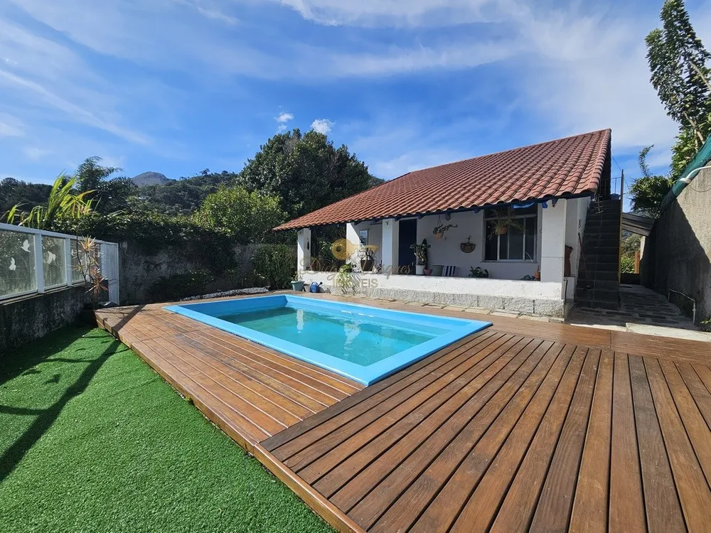 Casa, 3 quartos, 114 m² - Foto 1