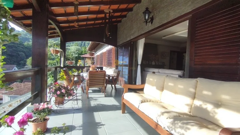 Casa, 3 quartos, 1040 m² - Foto 4