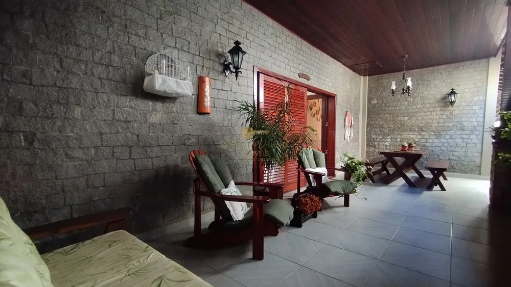 Casa, 3 quartos, 1040 m² - Foto 8