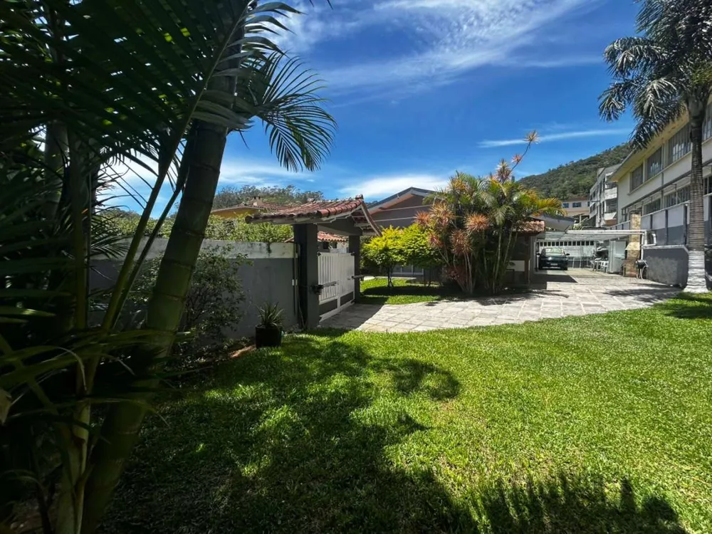 Casa, 3 quartos, 260 m² - Foto 31