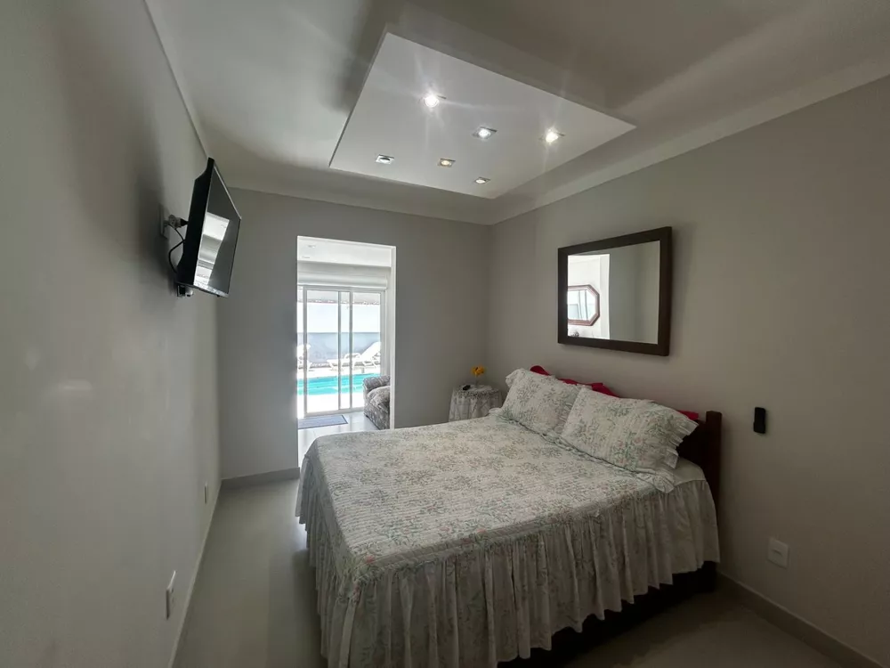 Casa, 3 quartos, 260 m² - Foto 15